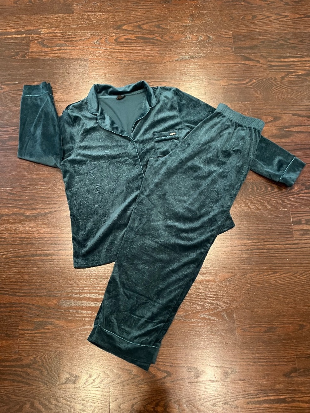 Tahari Velour Emerald Green 2-Piece Pajama Loungewear Set XL